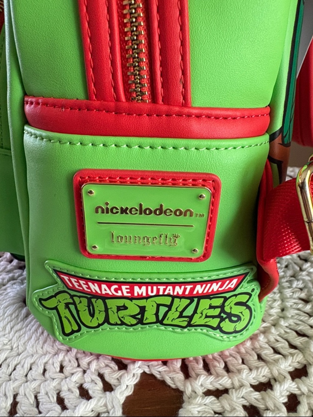 Loungefly Nickelodeon Rafael Teenage Mutant Ninja Turtles Bag/Backpack NWT - Picture 2 of 5